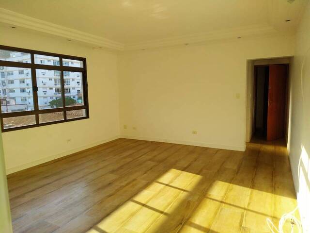 #1354 - Apartamento para Venda em Santos - SP