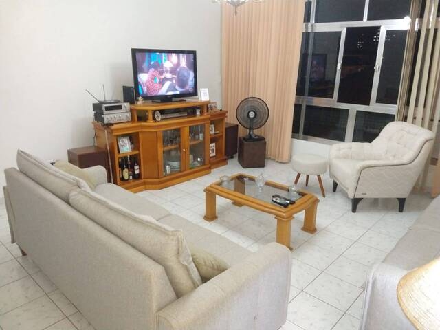 #1535 - Apartamento para Venda em Santos - SP