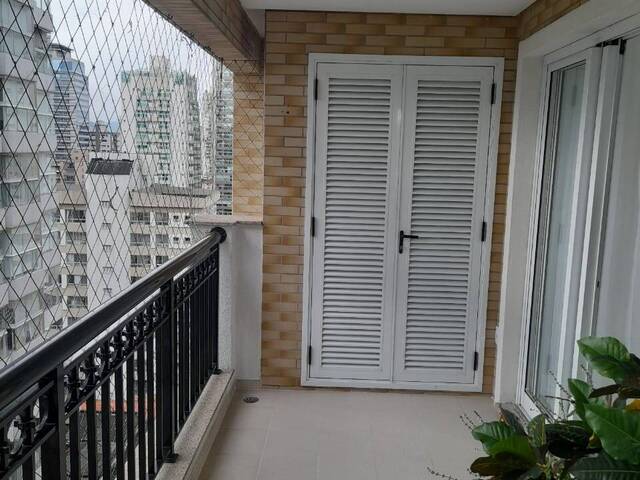 #1588 - Apartamento para Venda em Santos - SP