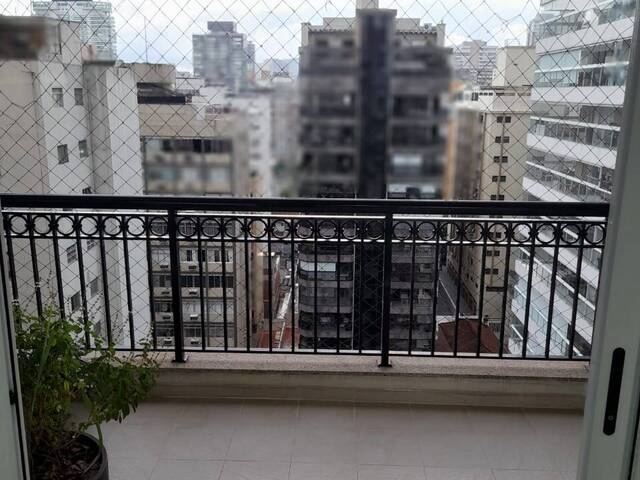 #1588 - Apartamento para Venda em Santos - SP