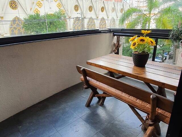#1635 - Apartamento para Venda em Santos - SP
