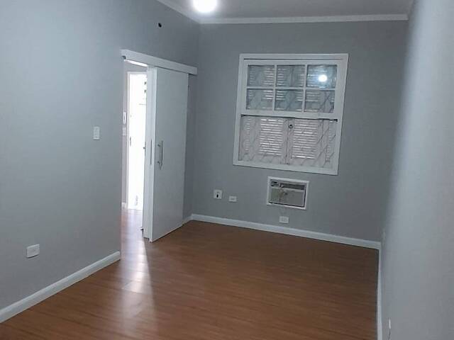 Apartamento para Venda em Santos - 4