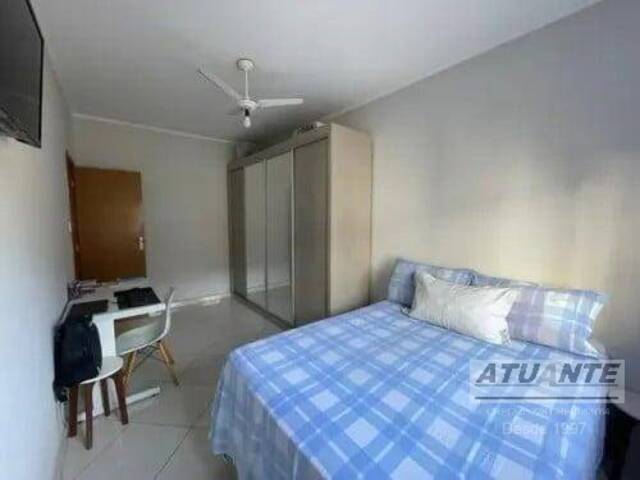 #1715 - Apartamento para Venda em Santos - SP - 2