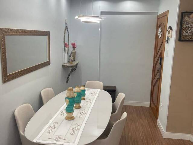 #1743 - Apartamento para Venda em Santos - SP