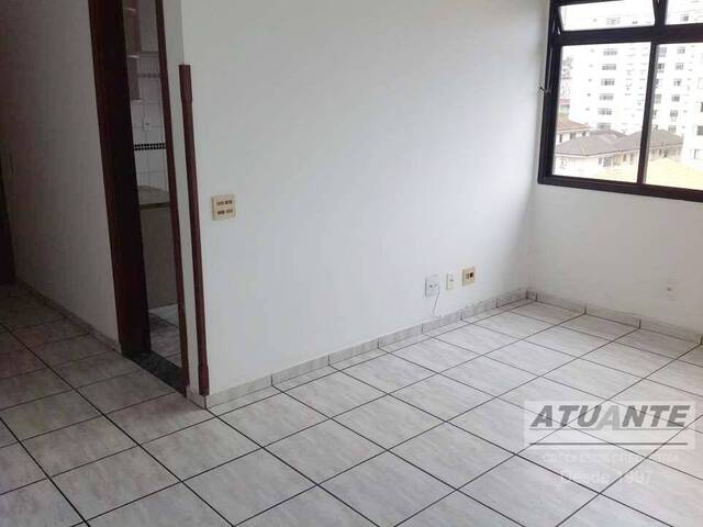 #1745 - Apartamento para Venda em Santos - SP - 2