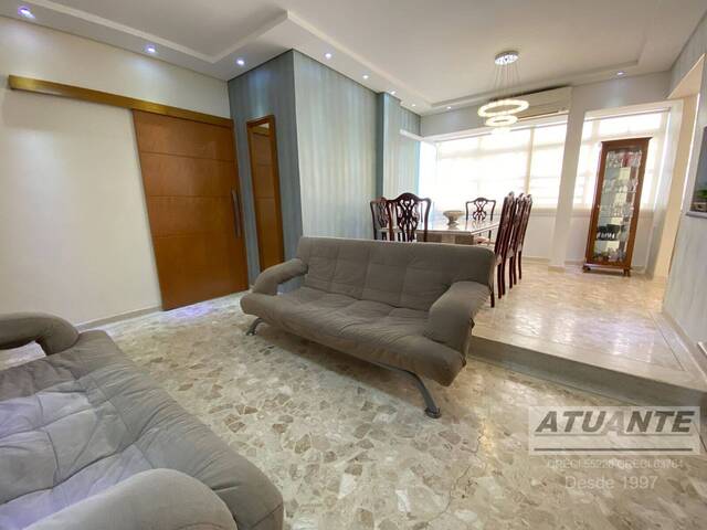 #1779 - Apartamento para Venda em Santos - SP