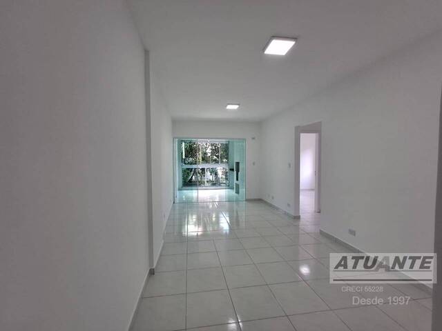 Apartamento para Locação em São Vicente - 4