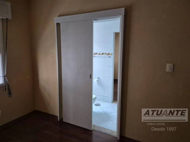 Apartamento para Venda em Santos - 4