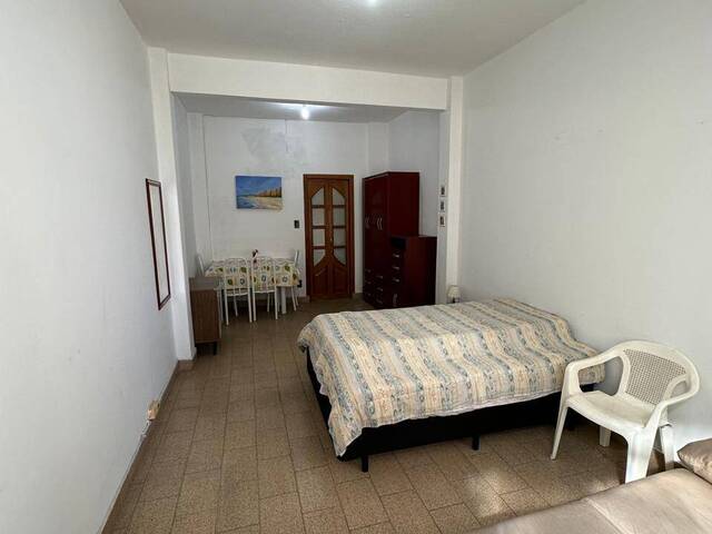 #1968 - Apartamento para Venda em Santos - SP - 2