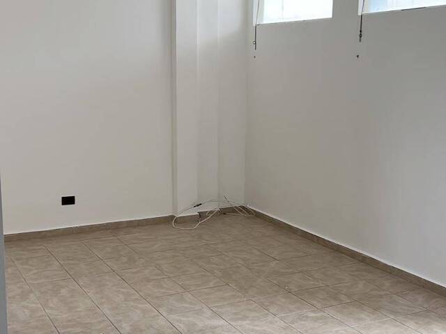 #1975 - Apartamento para Locação em Santos - SP - 3