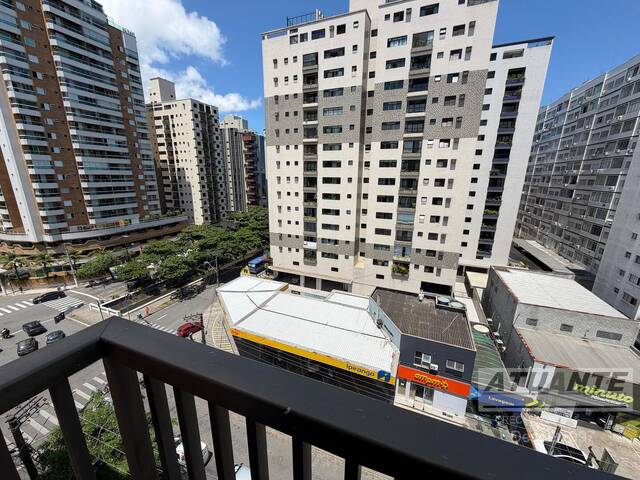#2002 - Apartamento para Venda em Santos - SP
