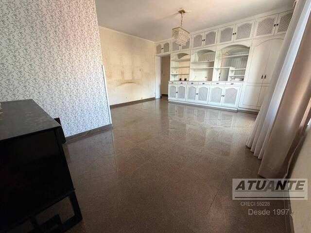 #2002 - Apartamento para Venda em Santos - SP - 2