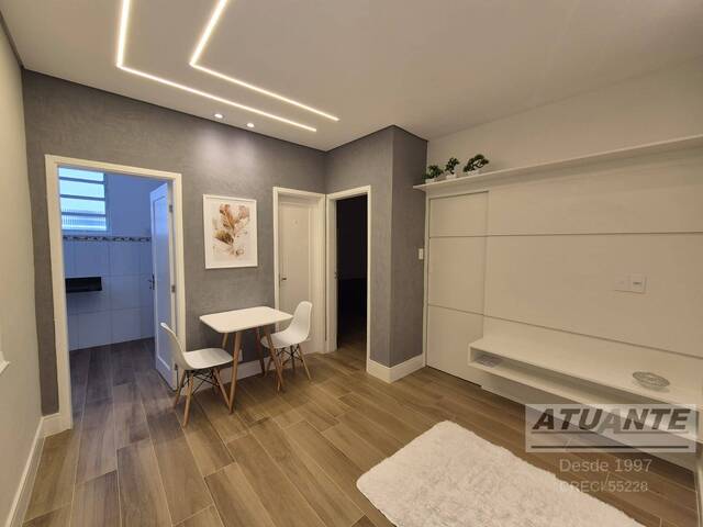 Apartamento para Venda em Santos - 2