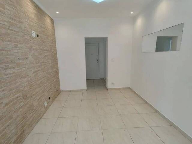 Apartamento para Venda em Santos - 3