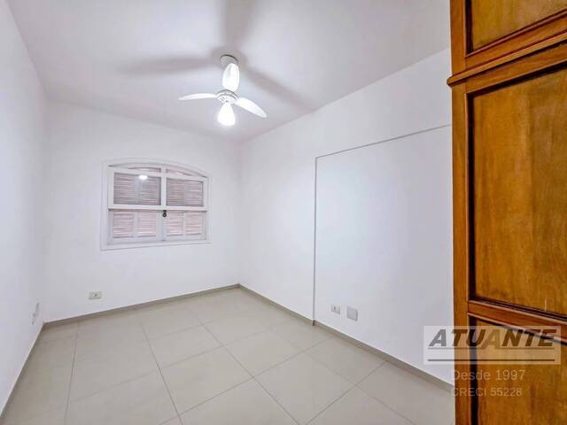 #2046 - Apartamento para Venda em Santos - SP